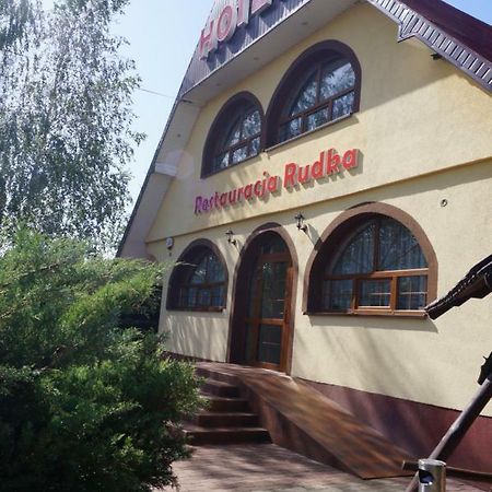 Hotel-Restauracja-Bar Rudka Ostrowiec Świętokrzyski Εξωτερικό φωτογραφία