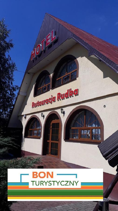 Hotel-Restauracja-Bar Rudka Ostrowiec Świętokrzyski Εξωτερικό φωτογραφία
